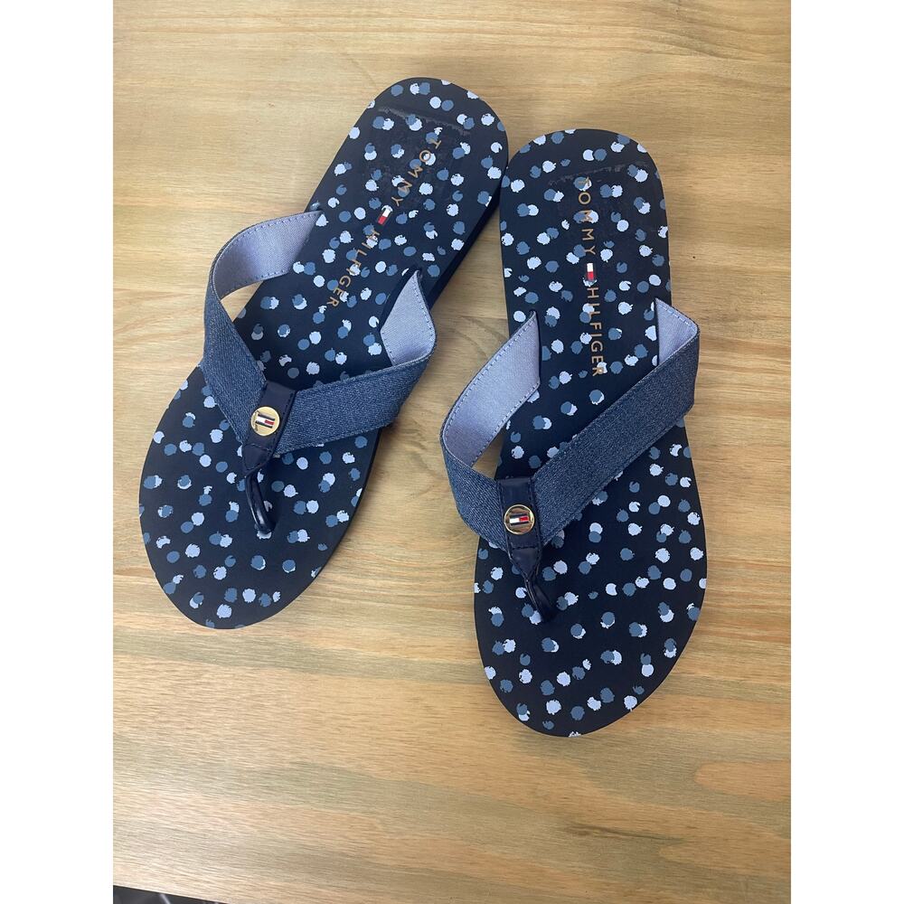 Tommy Hilfiger Navy Blue Polka Dot Flip Flops NWOT Womens Thong Summer Sandals - Picture 8 of 8